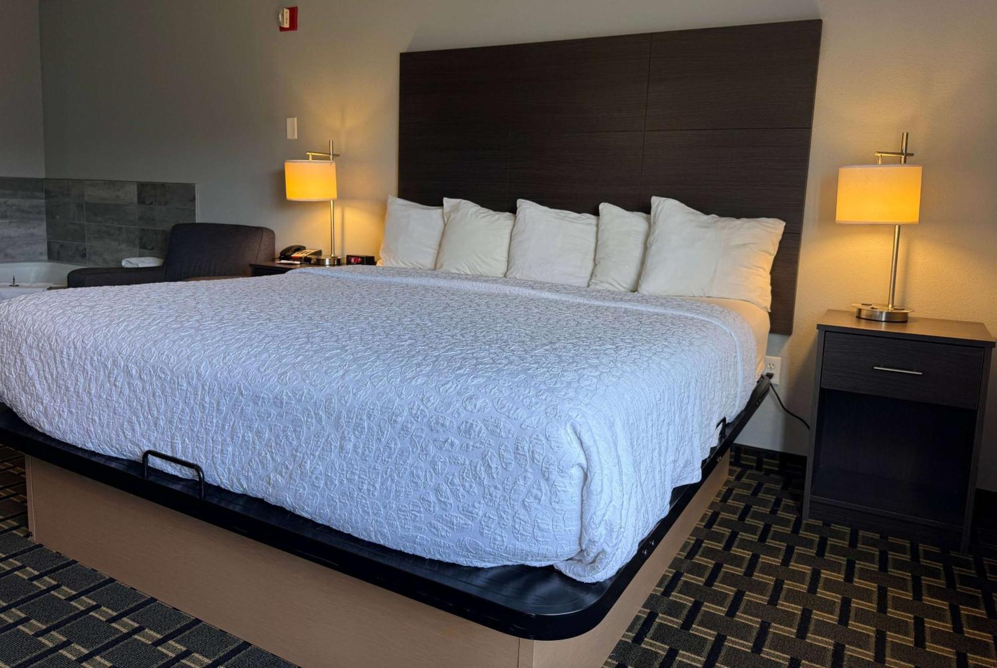 Americinn By Wyndham Columbus Wisconsin Eksteriør billede