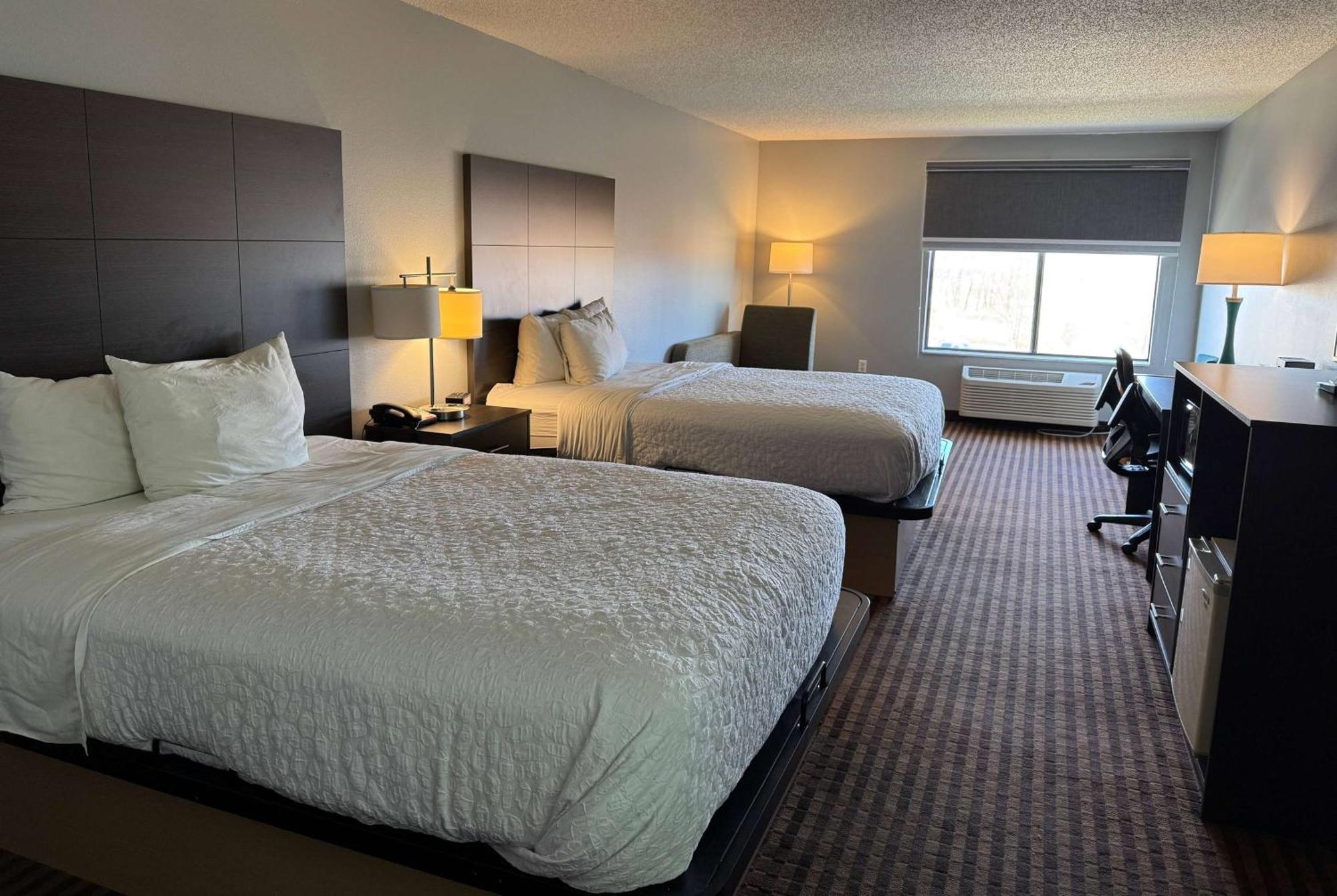 Americinn By Wyndham Columbus Wisconsin Eksteriør billede
