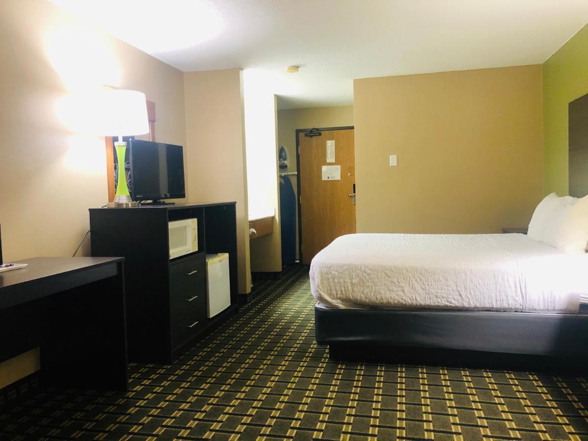 Americinn By Wyndham Columbus Wisconsin Eksteriør billede